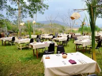 Village Farm & Winery - Breakfast