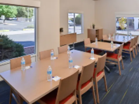 Holiday Inn Express ALBUQUERQUE N - BERNALILLO by IHG Hotels in Bernalillo