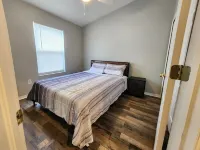 Bright Gated TH- Wiregrass Shops