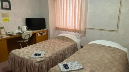 Hotel Portside Imabari Отели рядом со станцией Станция JR Имабари