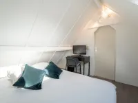 Beluga with parking and shared pool - 2-Star