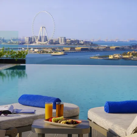 Tumbi Hotel Dubai the Palm, Tapestry Collection by Hilton