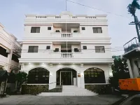 엘 아시엔데로 프라이빗 호텔 University of San Agustin Extension Campus Chapel 주변 호텔