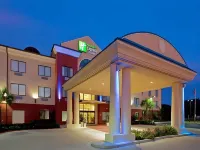 Holiday Inn Express & Suites PANAMA CITY-TYNDALL by IHG Hotels in Callaway