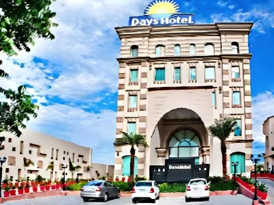 Days Hotel by Wyndham Panipat Hotel in zona PANIPAT