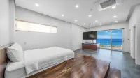 Pohang White 7 Dog Pool Villa Hotels in Pohang