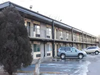 Travelodge by Wyndham Livonia/Canton/Novi Detroit Area Hotels in Plymouth