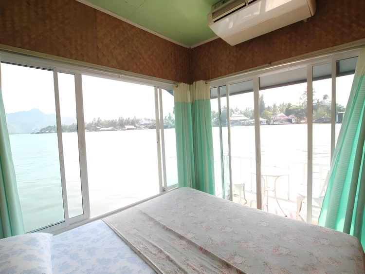 รูปภาพของนิตา ราฟท์ เฮาส์