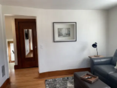 Convenience Meets Comfort & Cozy ブライトンのホテル