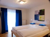 Wolke 7' NEW, 110qm,garden,terrace,freeW-Lan,3 bedrooms, beds2,20m,2bathrooms