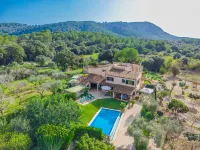 REYNES - Rustic villa with private pool and free Wi-Fi - Villas