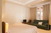 Lloyds Beach Club Hotels in San Fulgencio