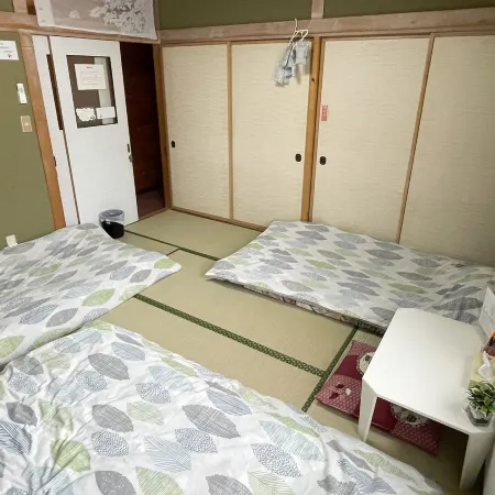 Ezo House