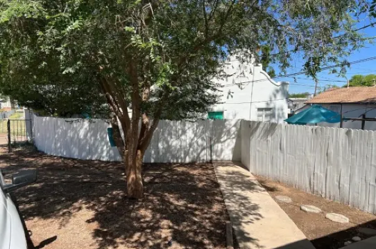 The Palace Cottage w/private Hot tub