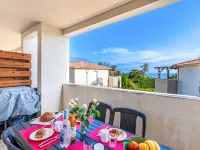 Mido Hotels in Linguizzetta
