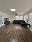 Cozy private suite in pleasant Rio Rancho with AC, WiFi, TV