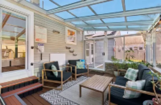 Coastal Retreat - Sauna, Hot Tub & Swim Spa - Near Beaches and Downtown Portland