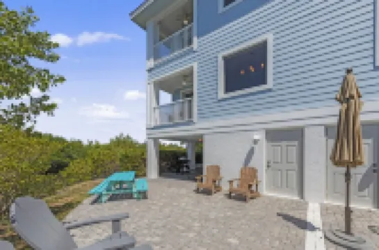 Townhome with stunning view of Matlacha Pass