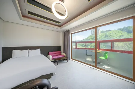 Mungyeong Inners Hotel Отели рядом с достопримечательностью «Mungyeong Saejae»