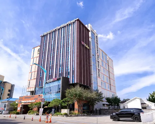 Benikea the Bliss Hotel Отели рядом с достопримечательностью «Набережная Вольмидо»