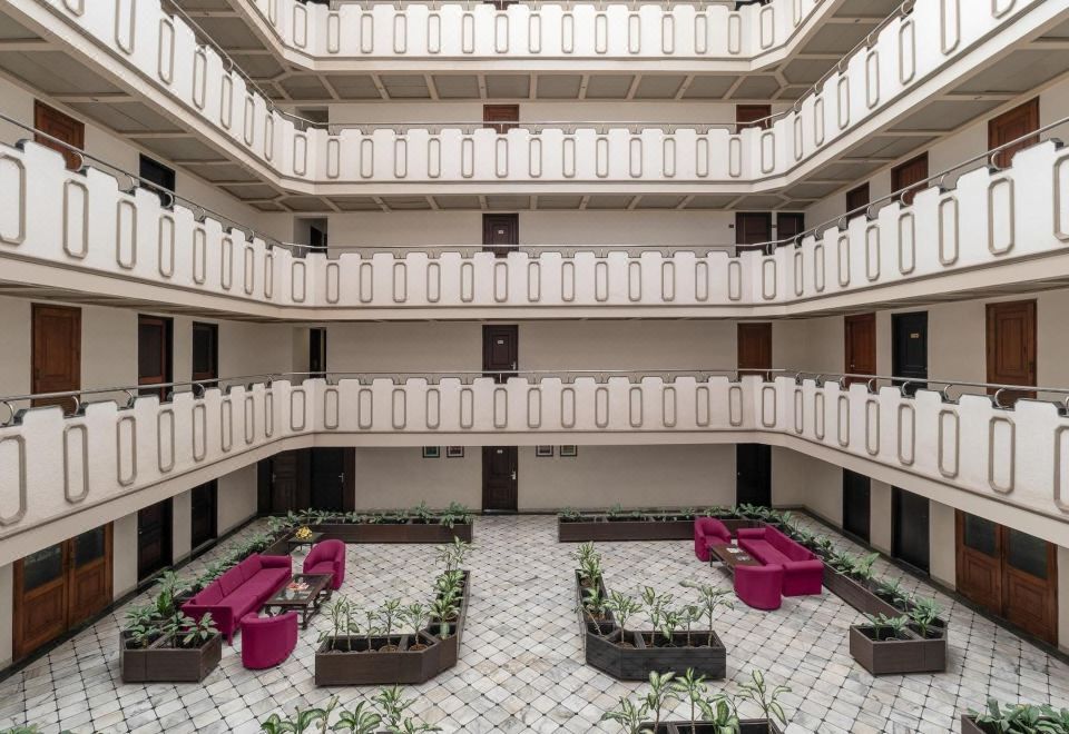Sarovar Portico