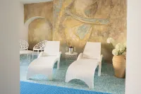 Mabre Residence - Pool