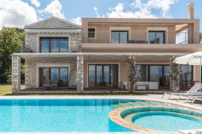 Luxury Villa Hera - Beachfront Hotels near St. Spyridon Second Beach