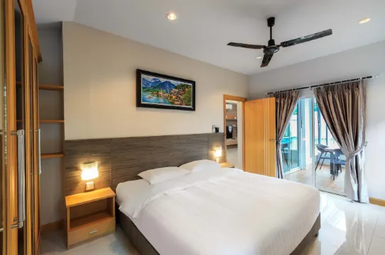 วิลล่าห้าห้องนอนลักซ์ชัวรีพร้อมสระว่ายน้ำส่วนตัว