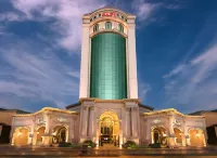 Safi Royal Luxury Valle Hotels near Cerro del Obispado