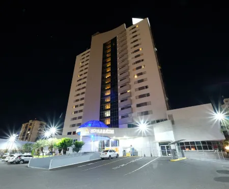 Nobile Suítes Uberlândia Отели в г. Уберландия