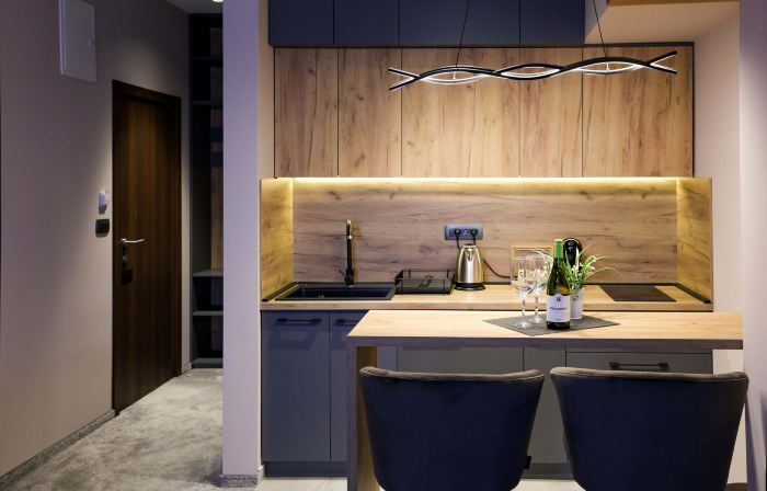 Nest Suites