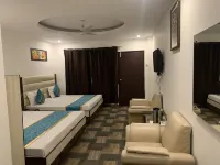 Hotel Maha Luxmi Palace Hoteles en Katra
