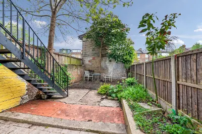 Peaceful Crouch Hill Flat by MoreThanStays Hotels in Haringey
