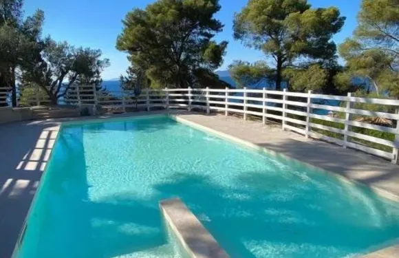 菲利波二世酒店