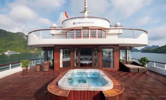 Rosa Cruise Halong