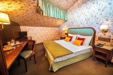 Grand Hotel Bastiani Отели рядом с достопримечательностью «Area archeologica di Roselle»