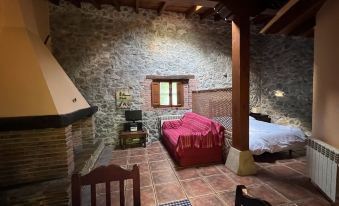 Los Acebos de Peña Cabarga, Cúpula Experiencias