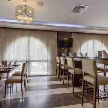 Hotel Azdif Dining/Meeting Rooms