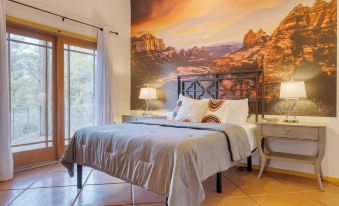 Cathedral View by Avantstay Pool Table + Hot Tub