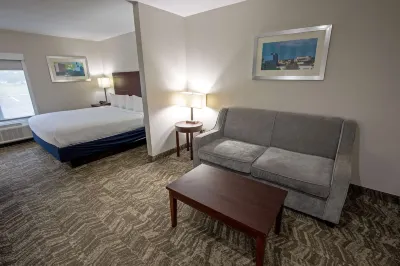 Best Western Plus Vermilion River Inn & Suites Hotel di Lafayette