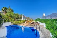 Peninsula Gardens Hotel - Private Pools