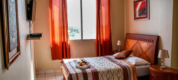Hotel Suites Costa de Oro Hotels in Salinas