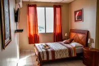 Hotel Suites Costa de Oro فنادق في 