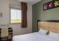 B&b Hotel 로밀리-쉬르-센