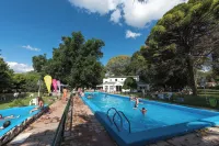 Casablanca la Granja de Capilla Hotels in Капілья-дель-Монте