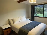Black Bream Point Cabins Hotels in Narooma