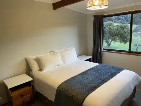 Black Bream Point Cabins