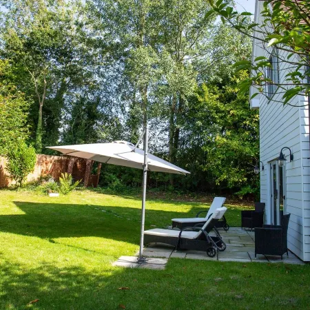 5Bed-10Guests-Fireplace-HotTub-Pets ok-Parking