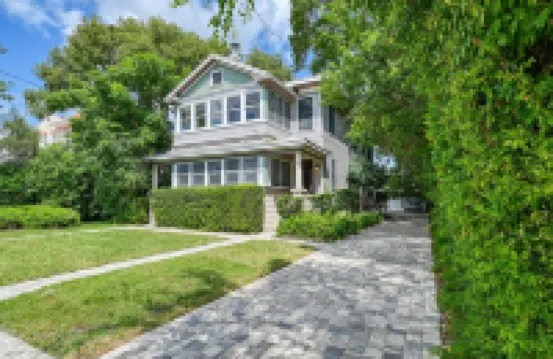 16號薩拉戈薩街A