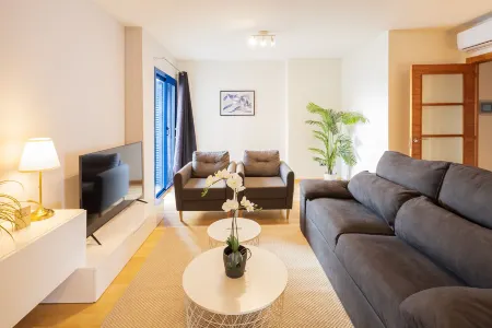 Lucas House by Sitges Group